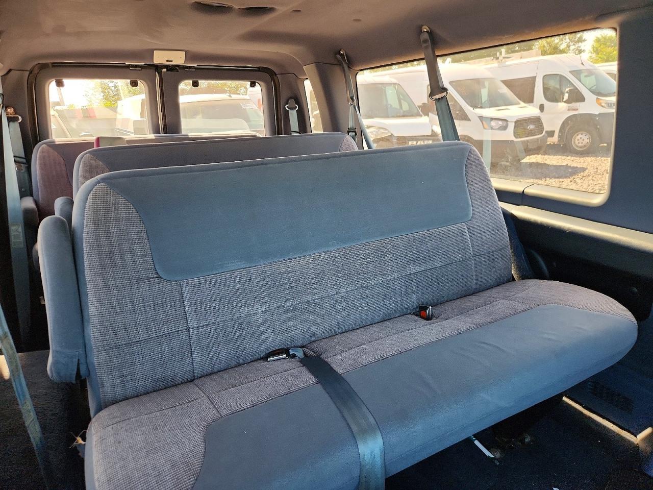 Ford Econoline E350 Super Duty