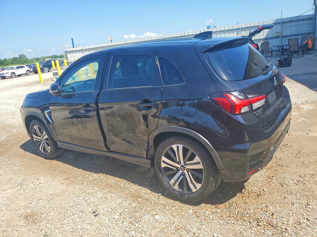 Mitsubishi Outlander 650