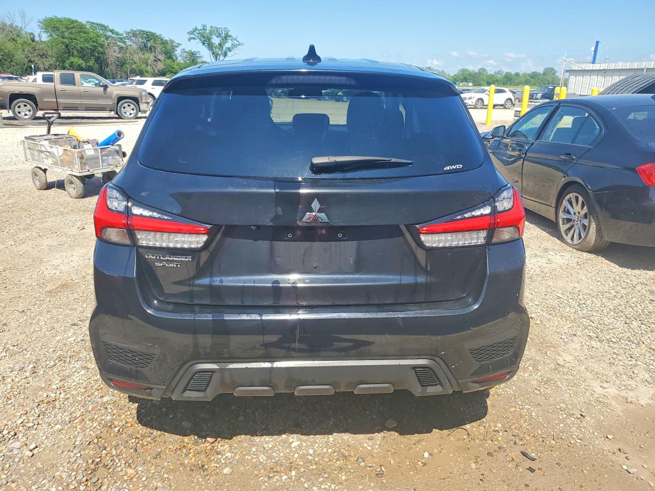 Mitsubishi Outlander 650