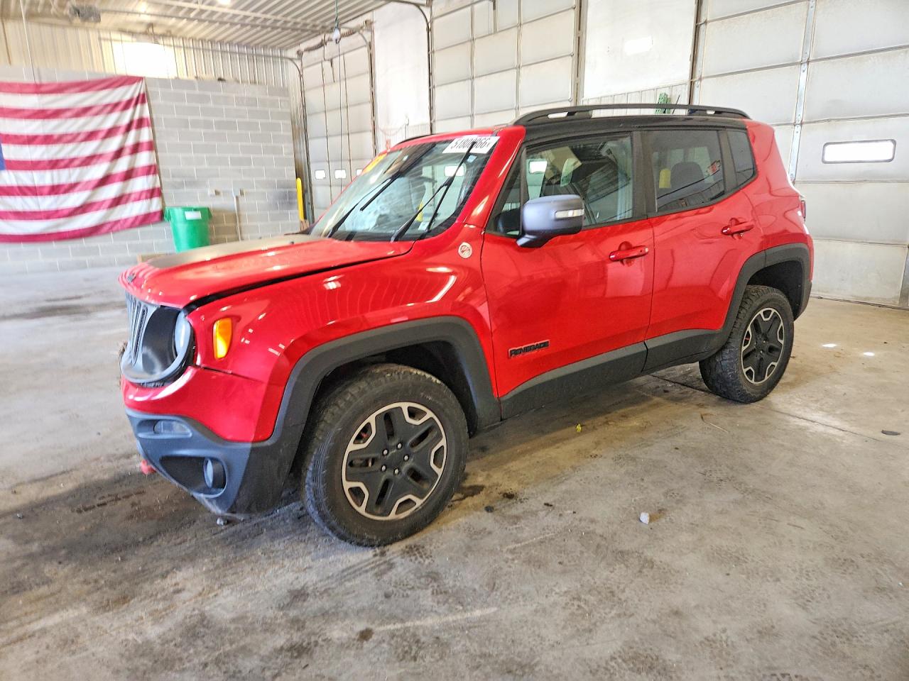 Salvage Jeep Renegade Image
