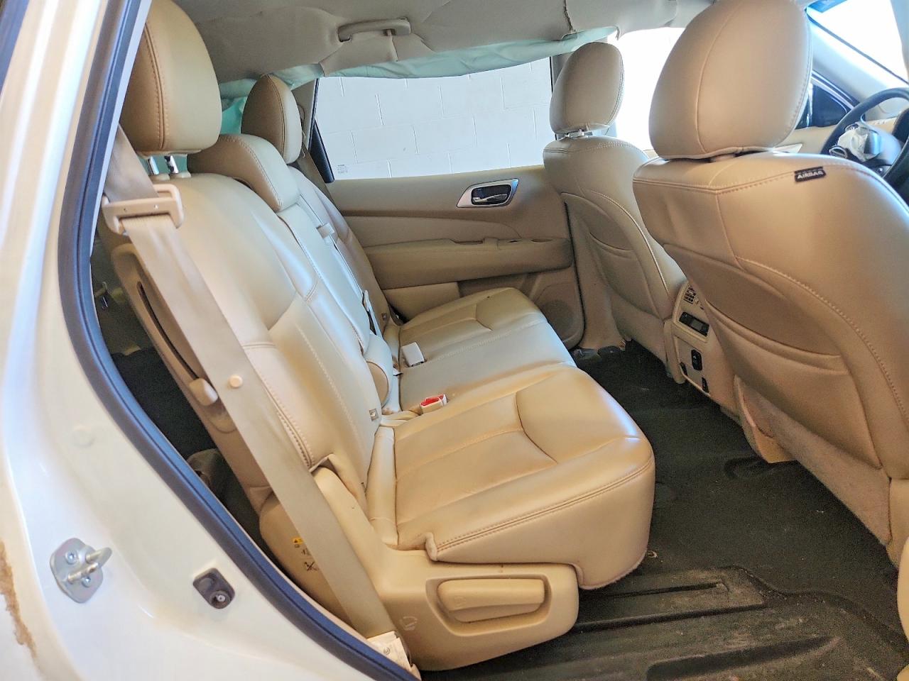 Nissan Pathfinder Sl