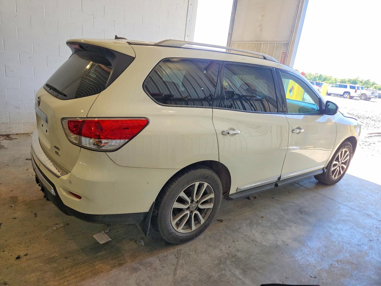 Nissan Pathfinder Sl