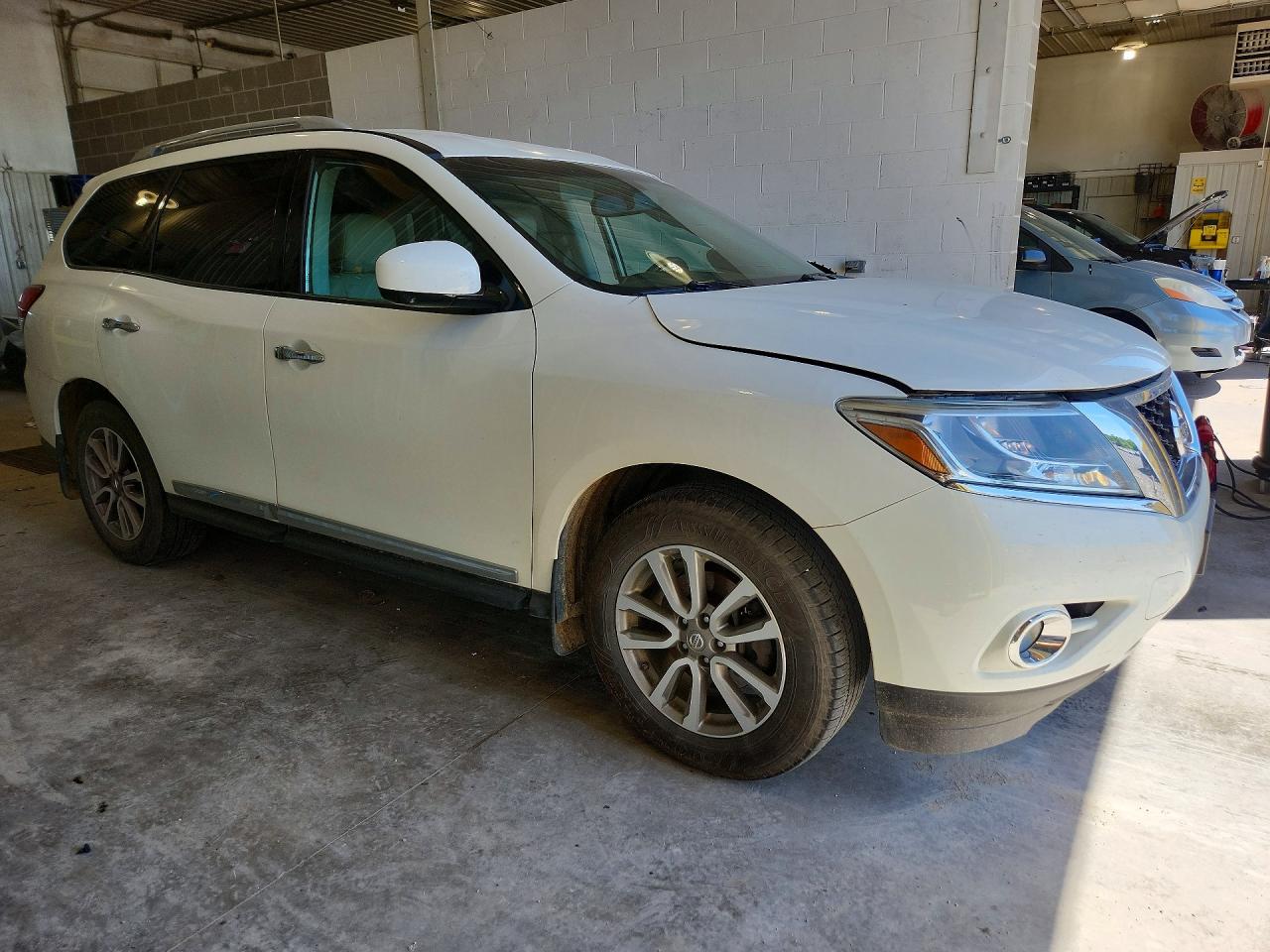 Nissan Pathfinder Sl