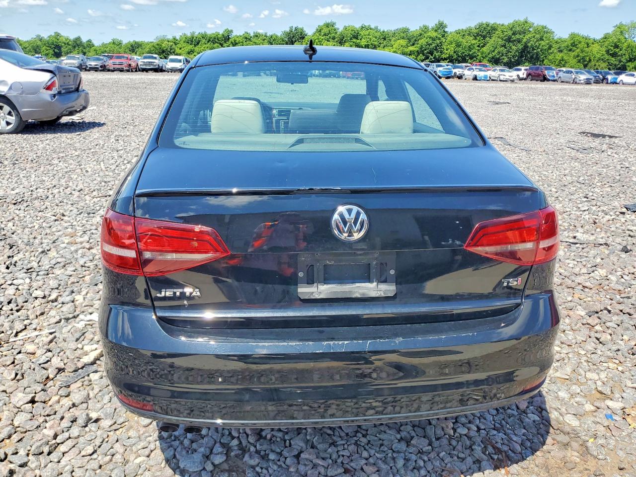 Volkswagen Jetta Sport