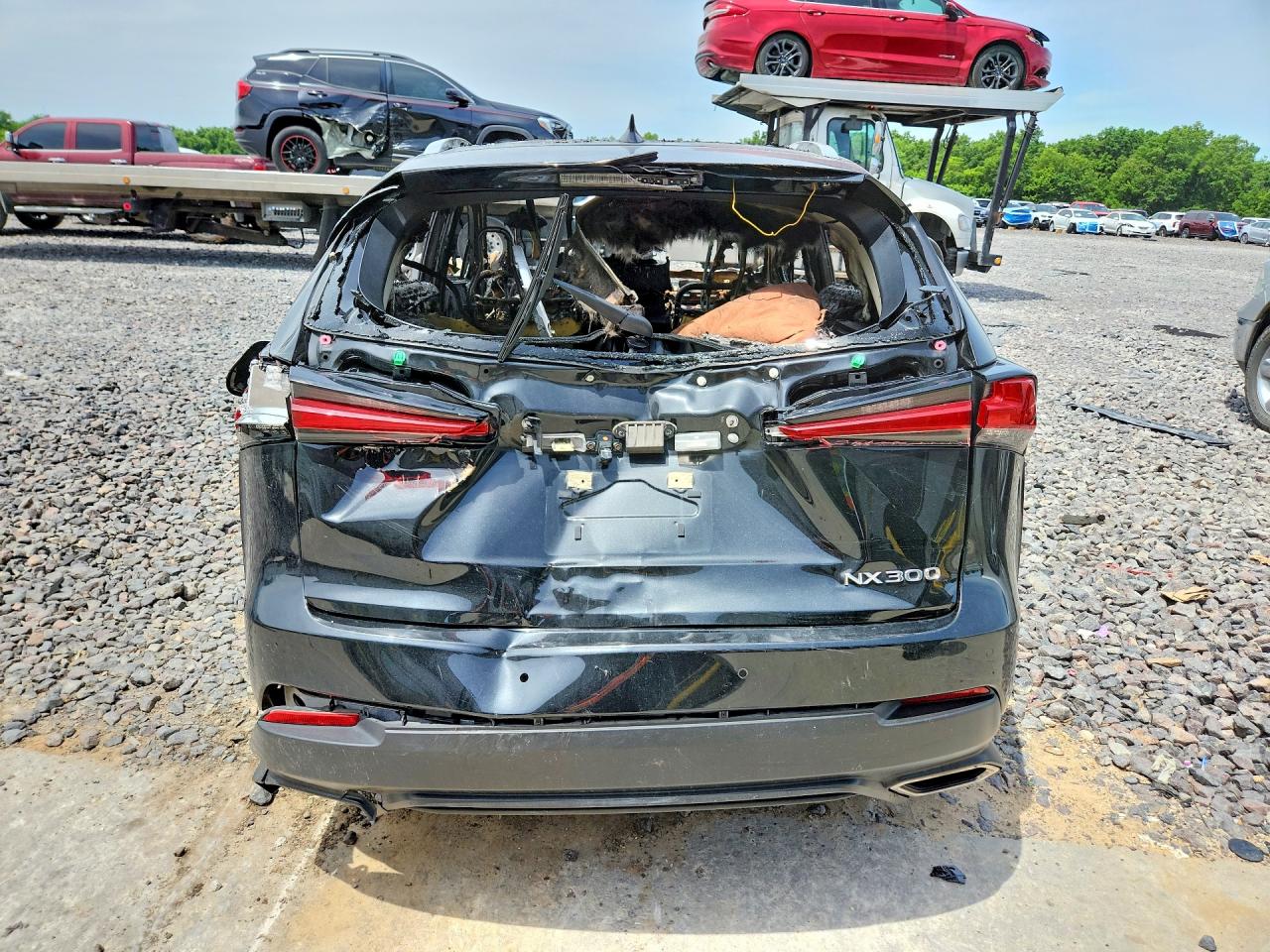 Lexus NX Base