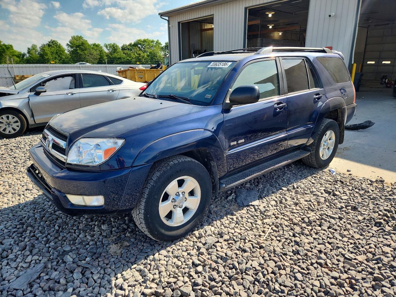 Salvage Toyota 4Runner Image