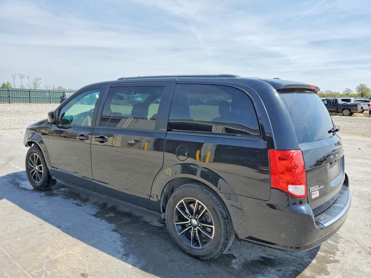 Dodge Caravan Gt