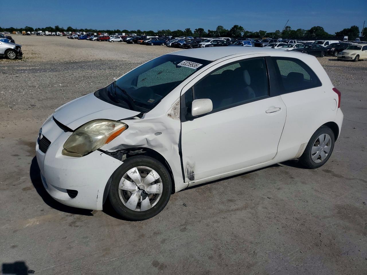 Salvage Toyota Yaris Image