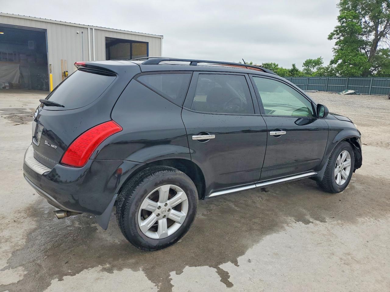 Nissan Murano S