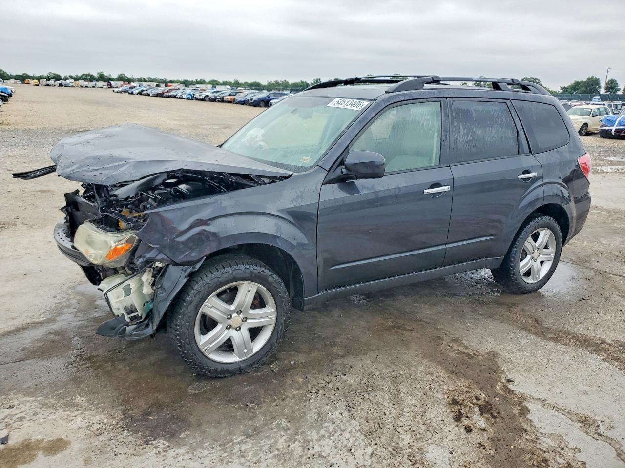 Salvage Subaru Forester Image