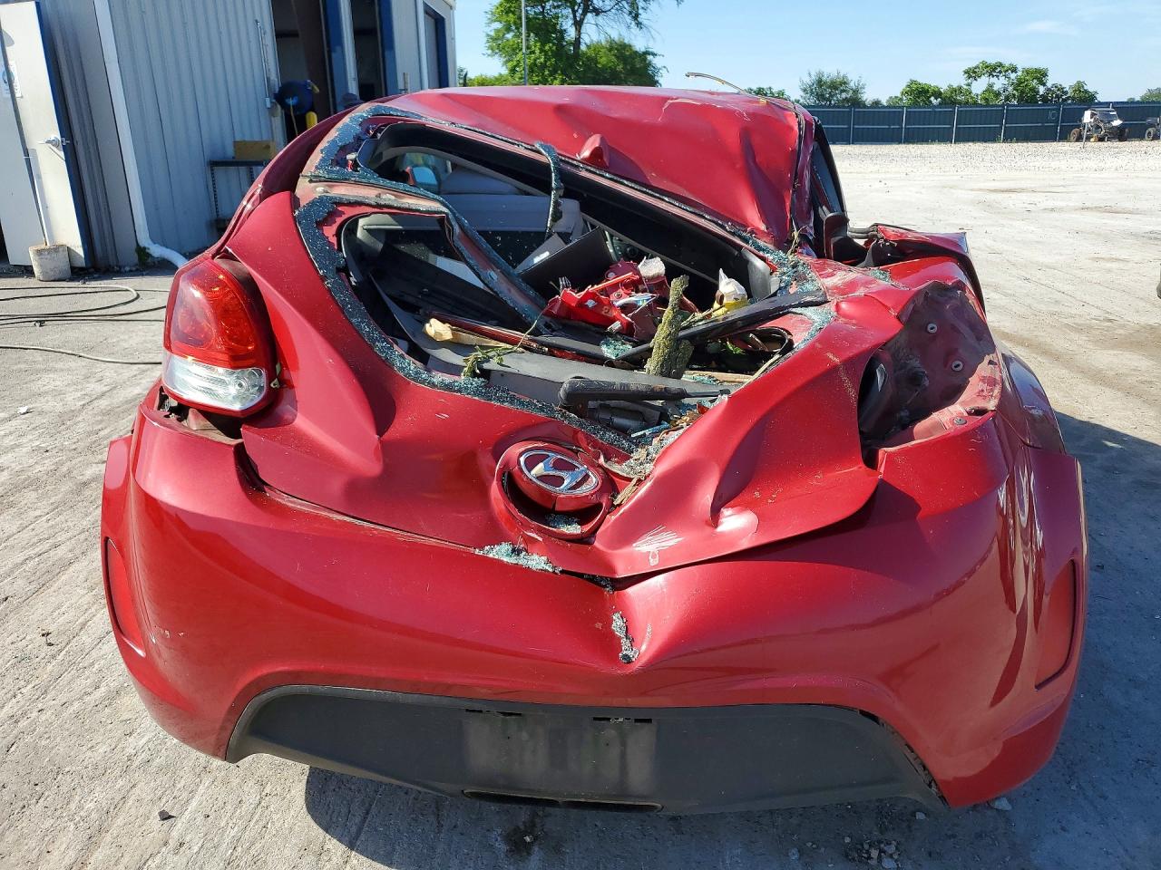 Hyundai VELOSTER Base