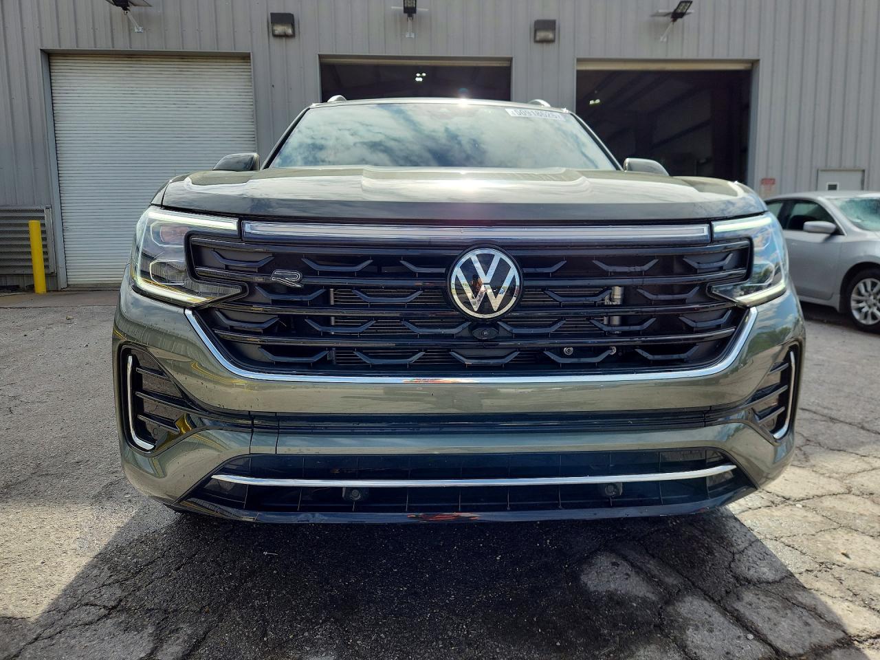 Volkswagen Atlas Sel Premium R-line