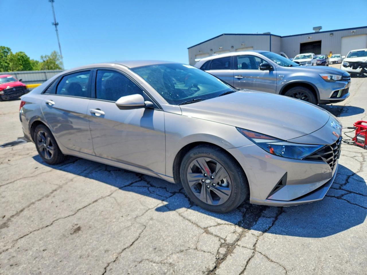 Hyundai ELANTRA Blue