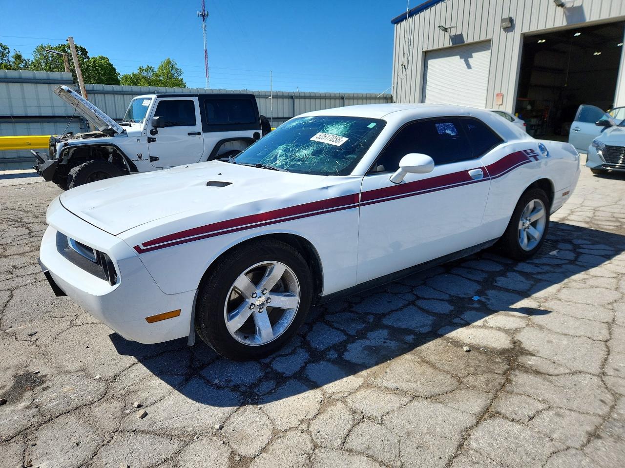 Salvage Dodge Challenger Image