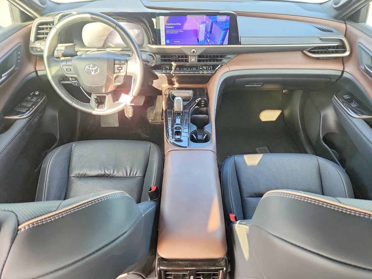 Toyota Crown Limited