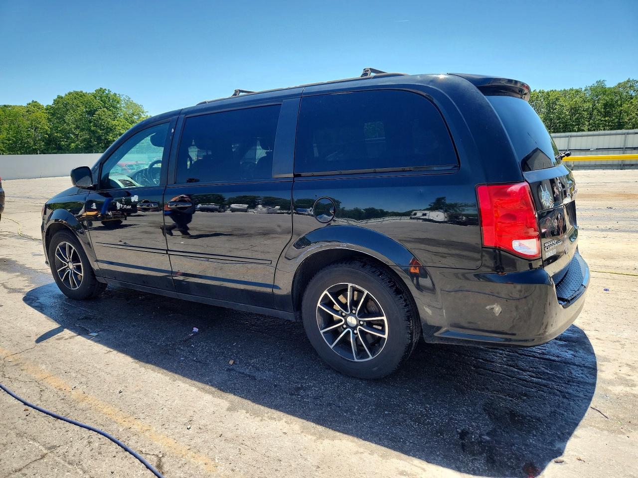 Dodge Caravan Gt