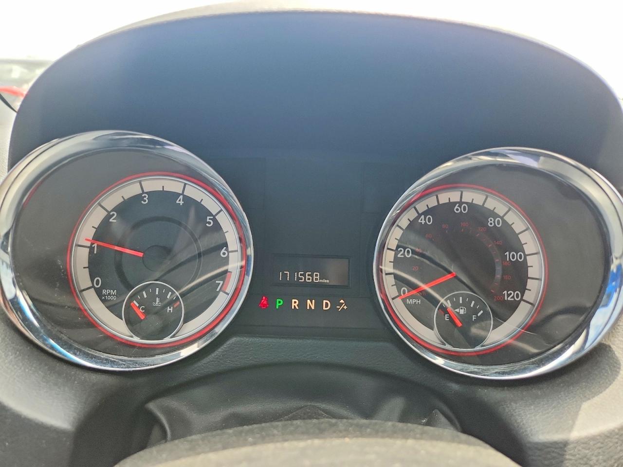 Dodge Caravan Sxt