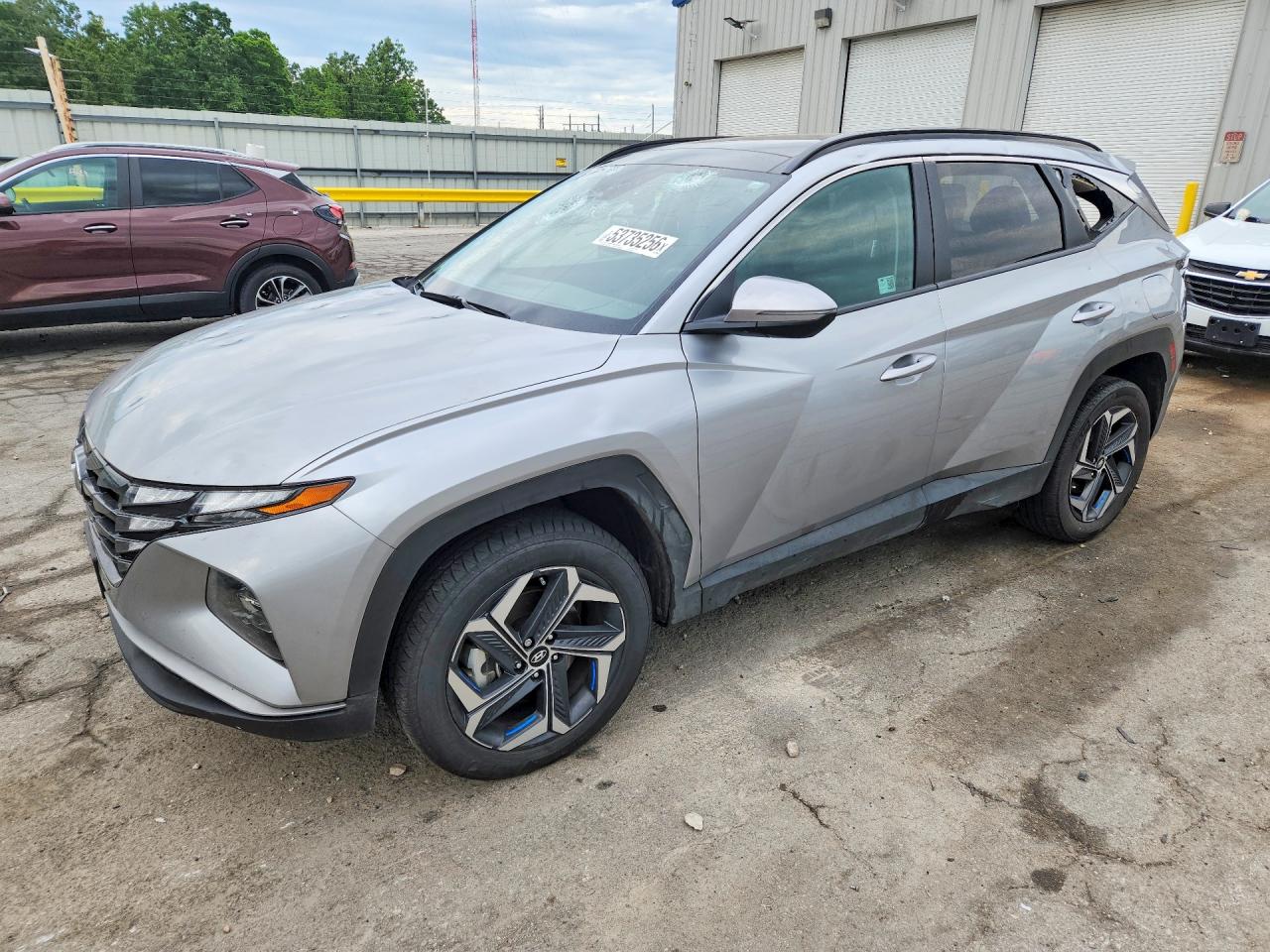 Salvage Hyundai TUCSON Image