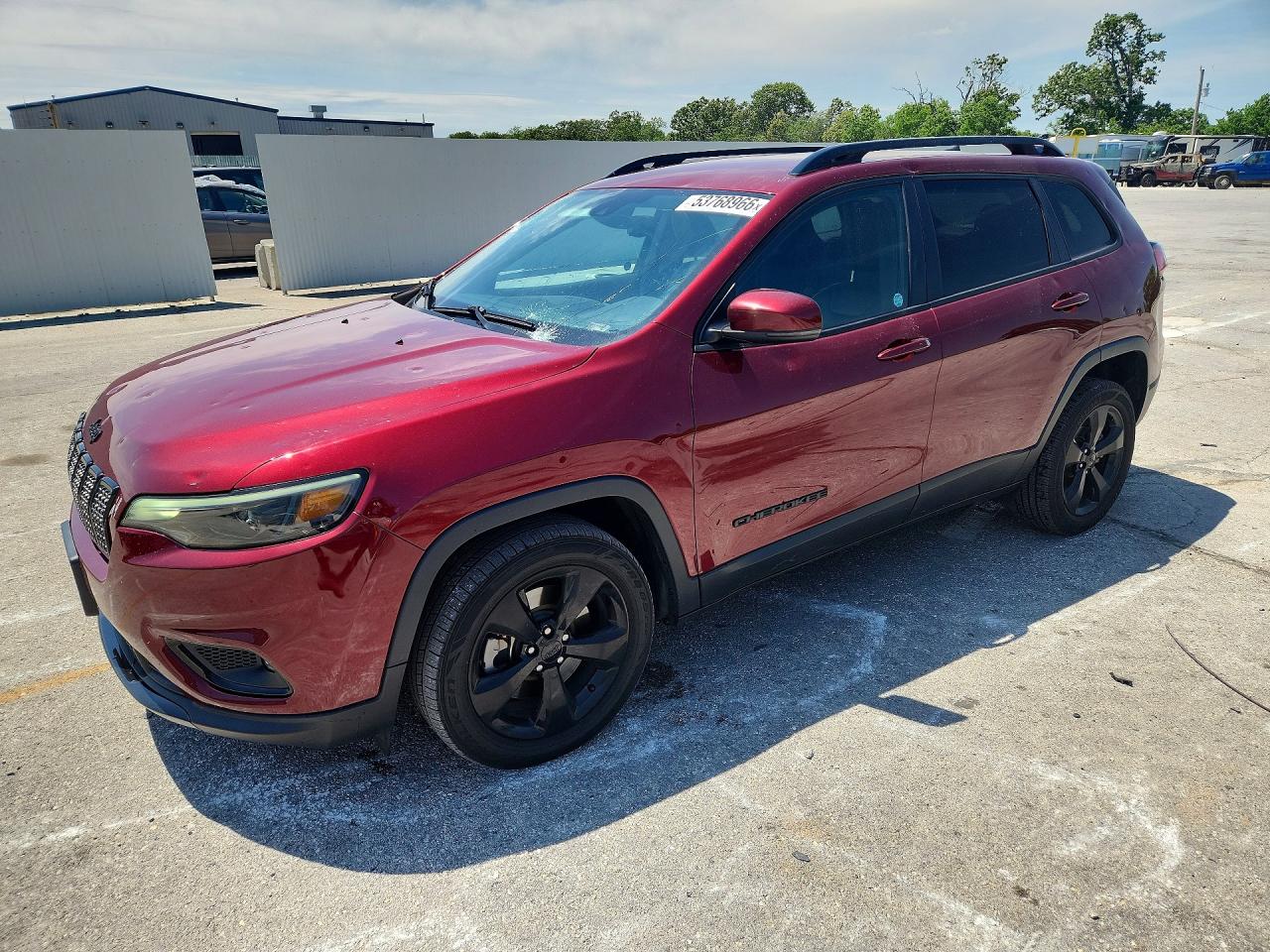 Salvage Jeep Cherokee Image