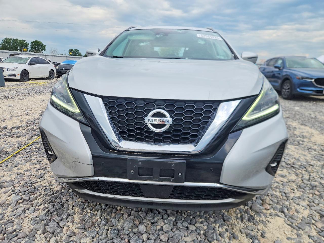 Nissan Murano Sv
