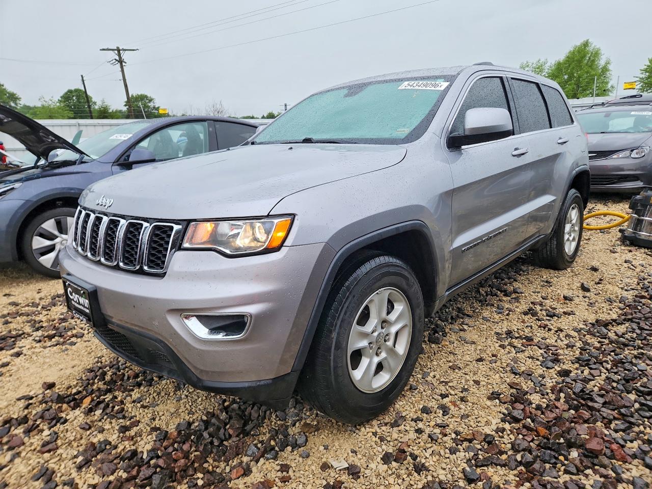Salvage Jeep Cherokee Image