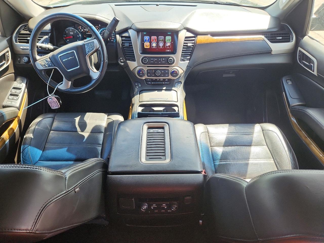 GMC Yukon Denali