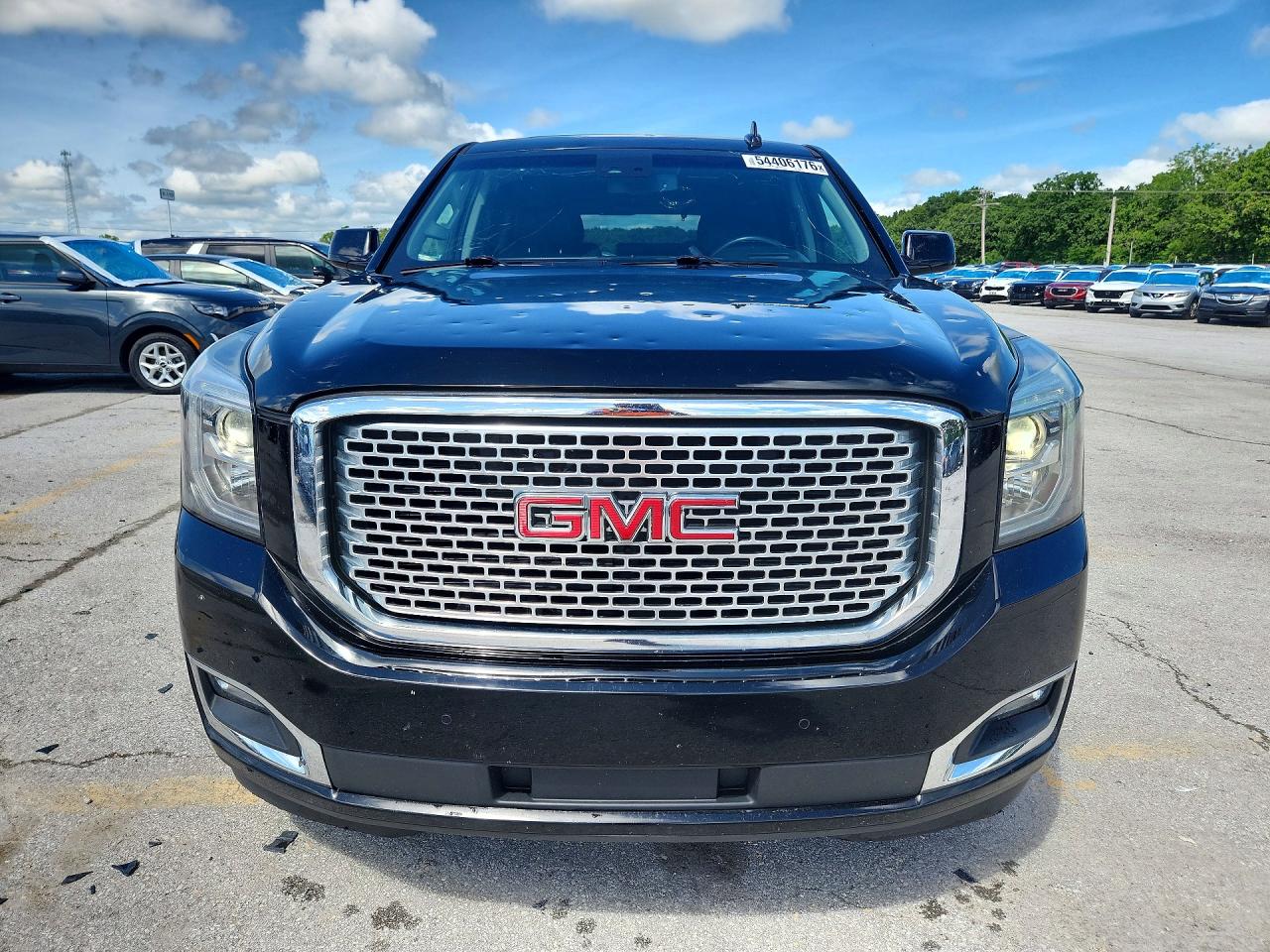 GMC Yukon Denali