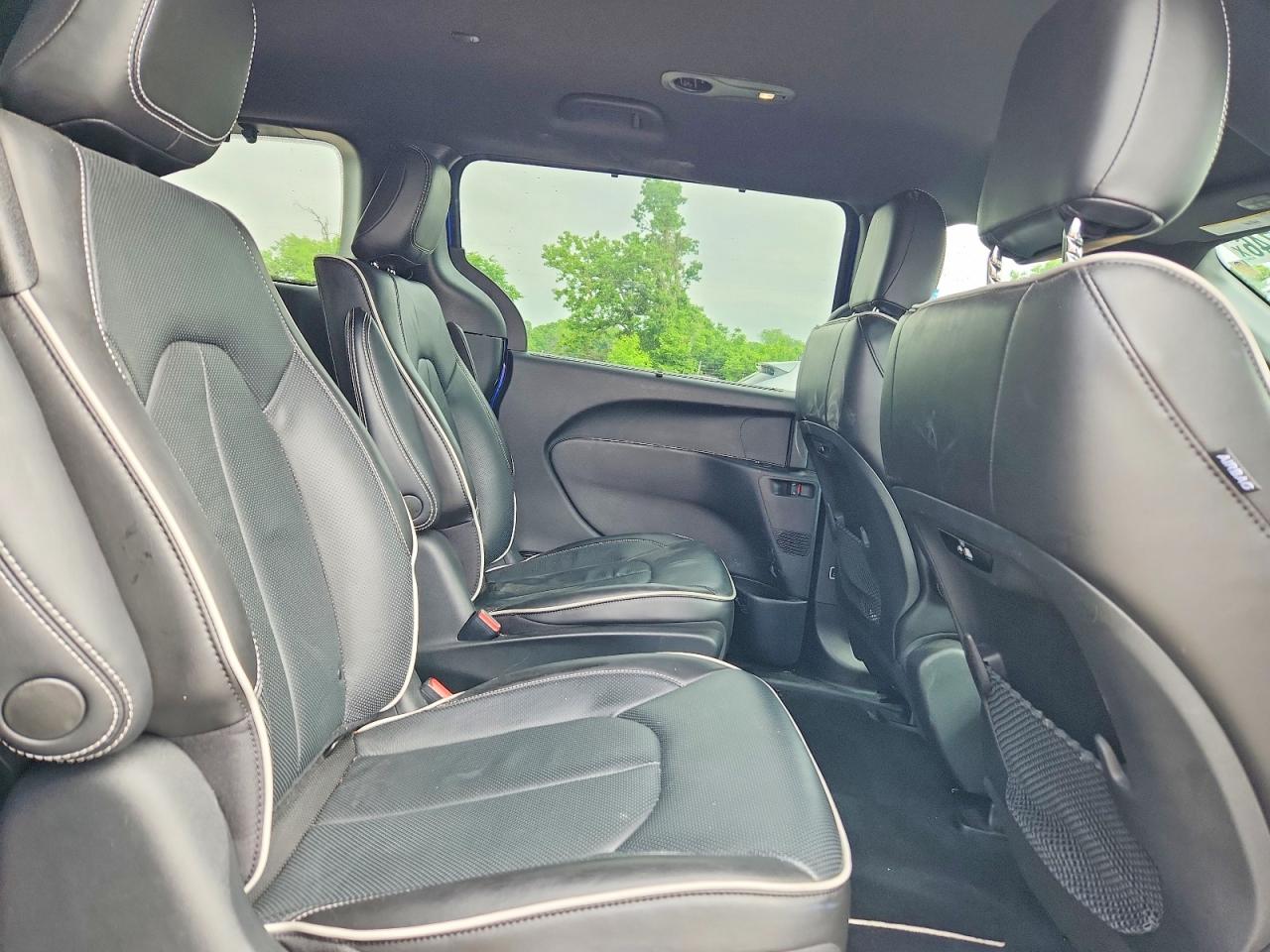 Chrysler Pacifica Hybrid Limited