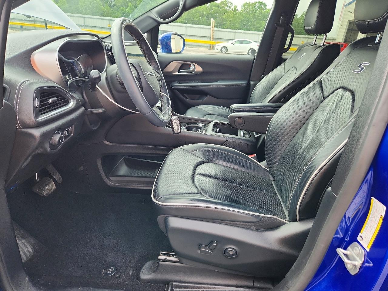 Chrysler Pacifica Hybrid Limited