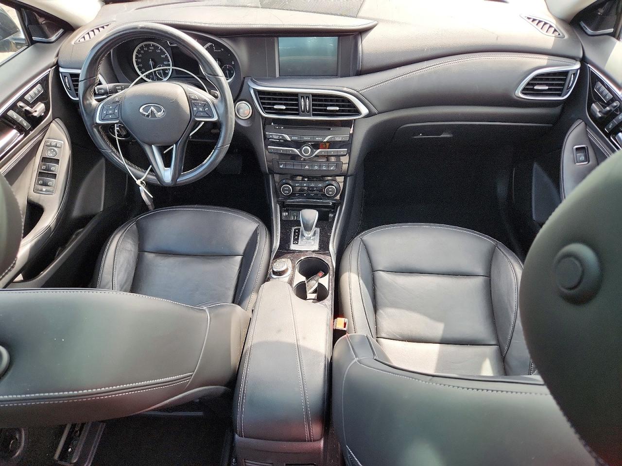 INFINITI Qx Premium