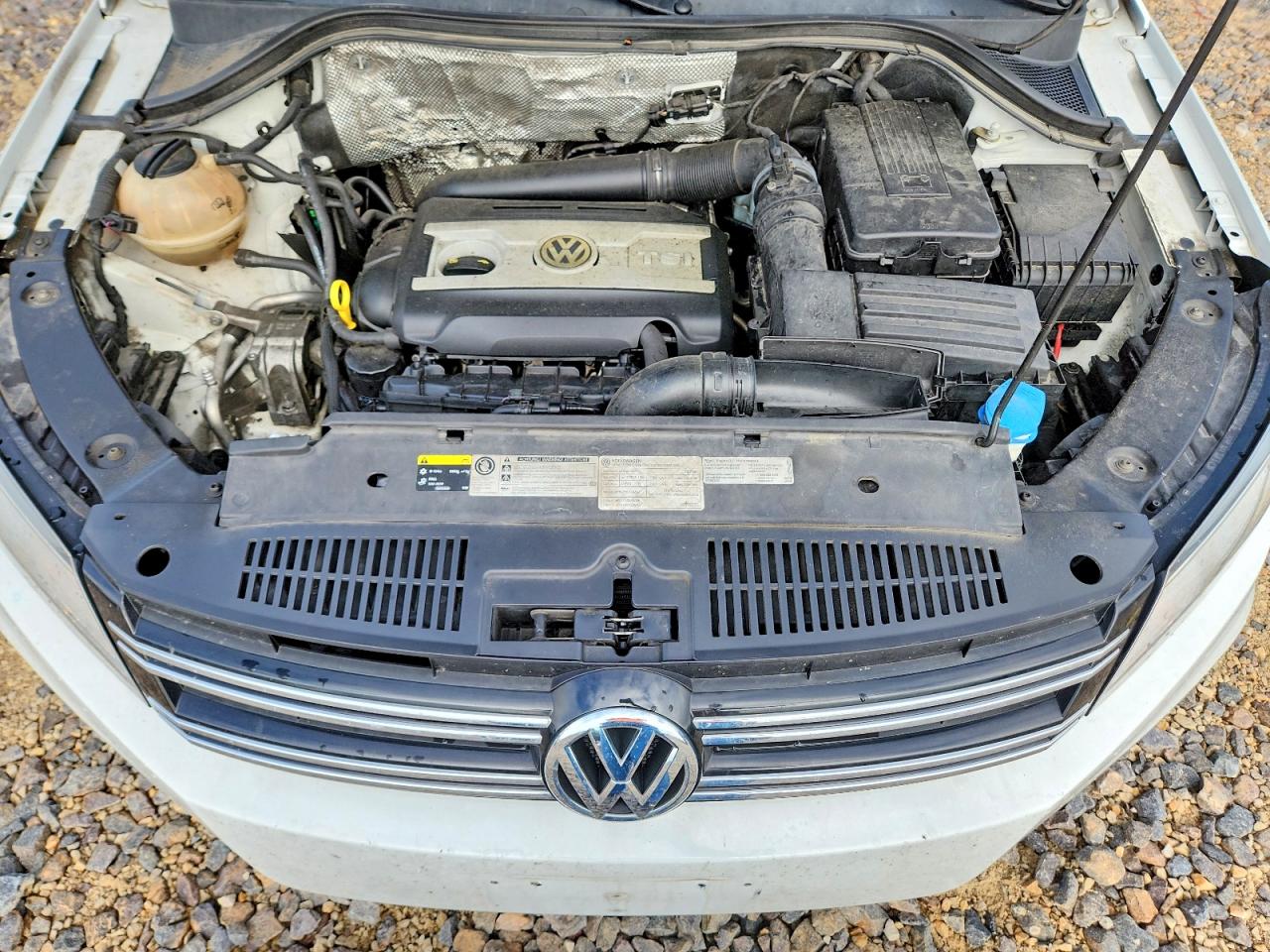 Volkswagen Tiguan S