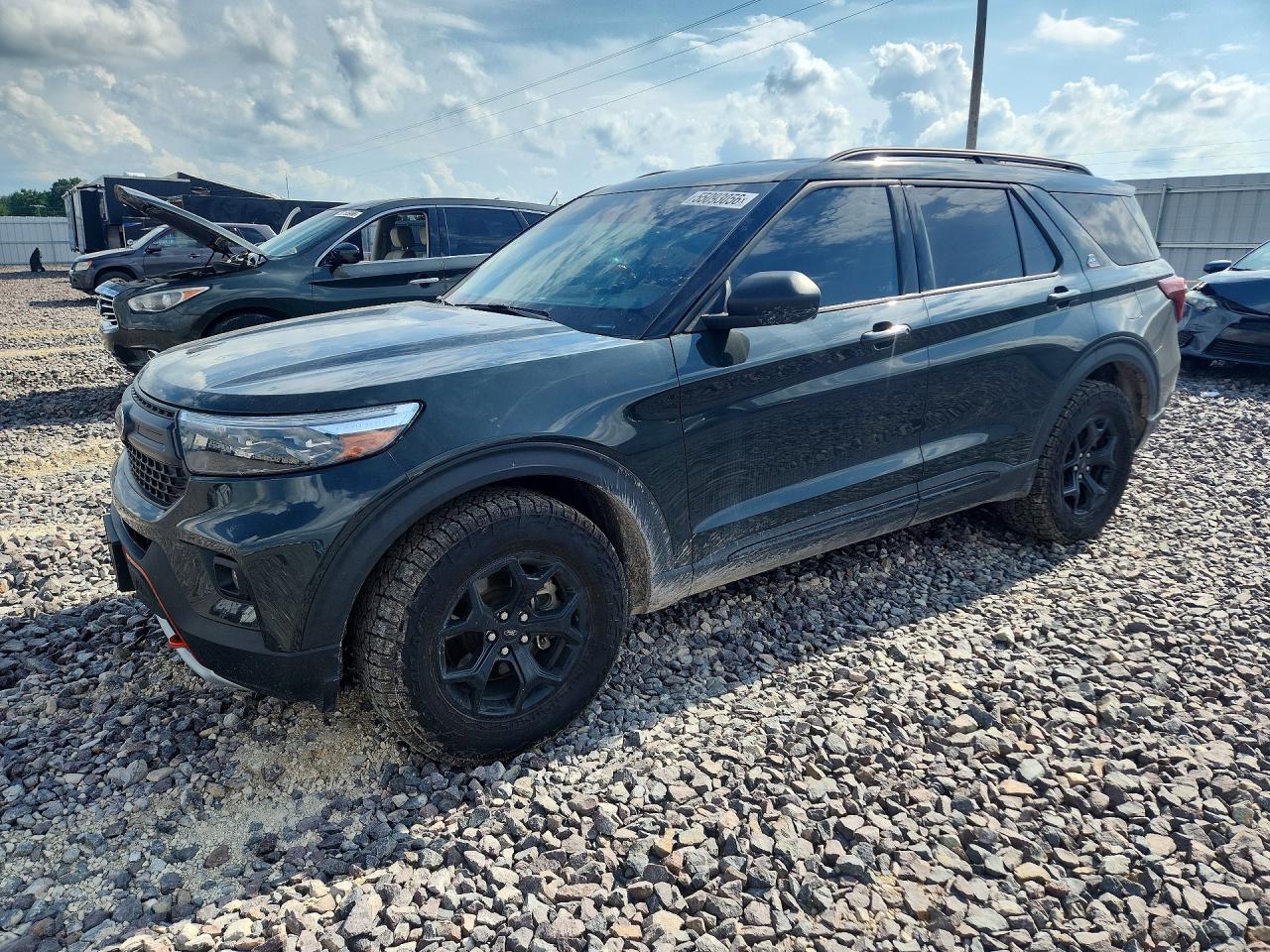 Salvage Ford Explorer Image