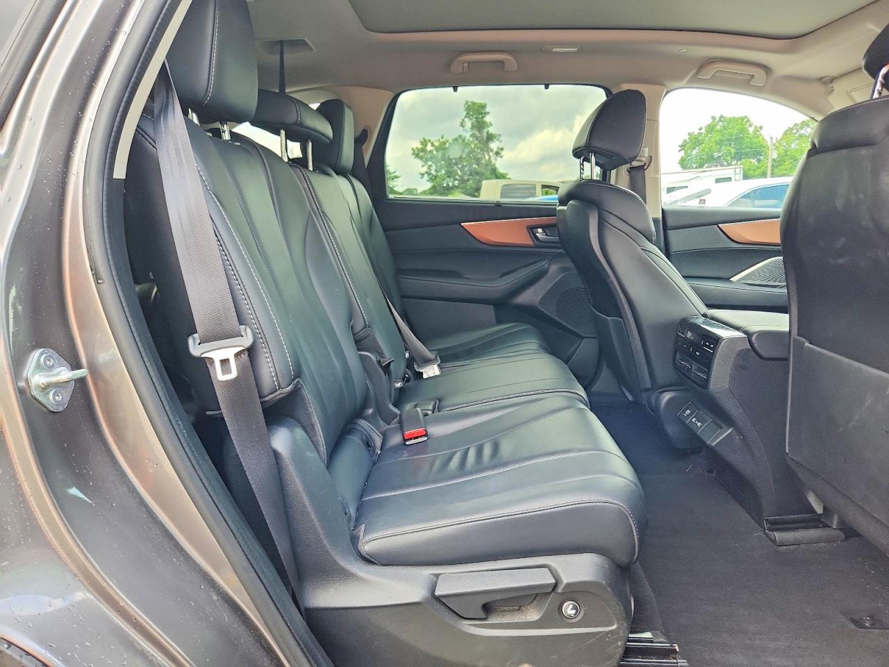 Acura MDX Technology