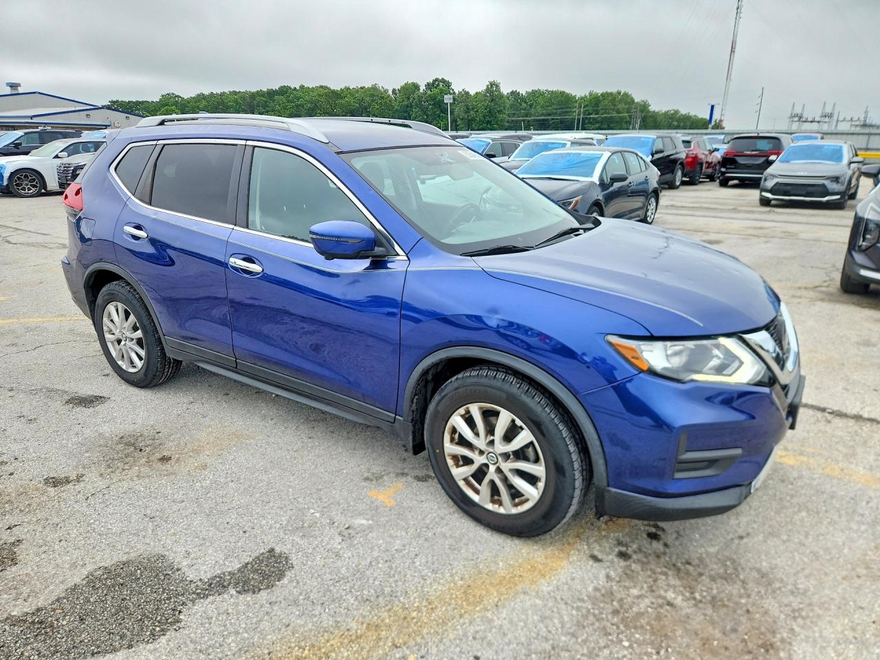 Nissan Rogue S