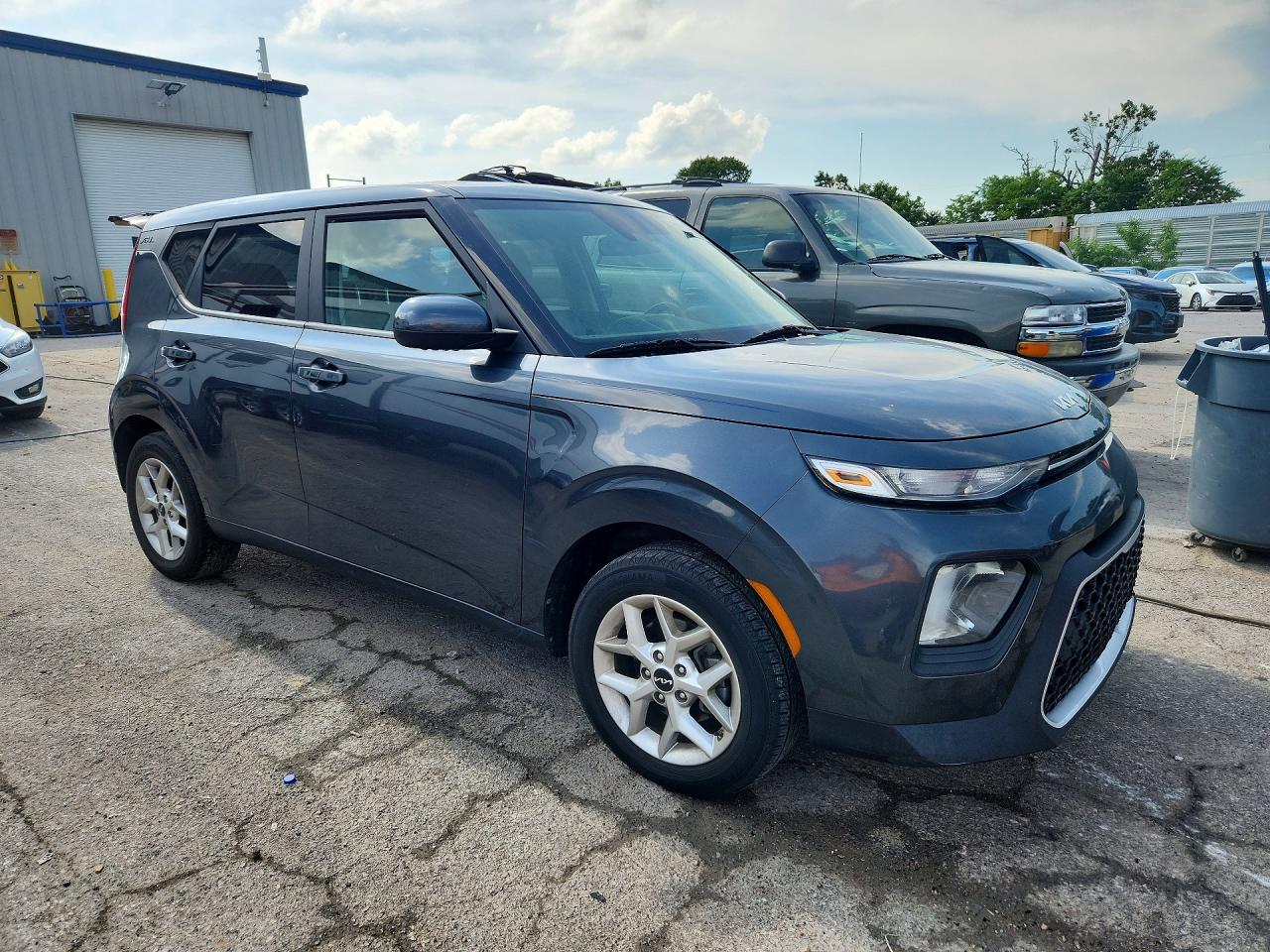 Kia Soul Lx