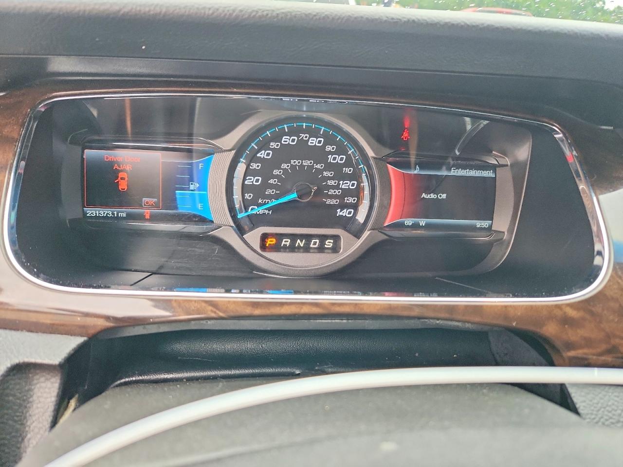Ford Taurus Limited