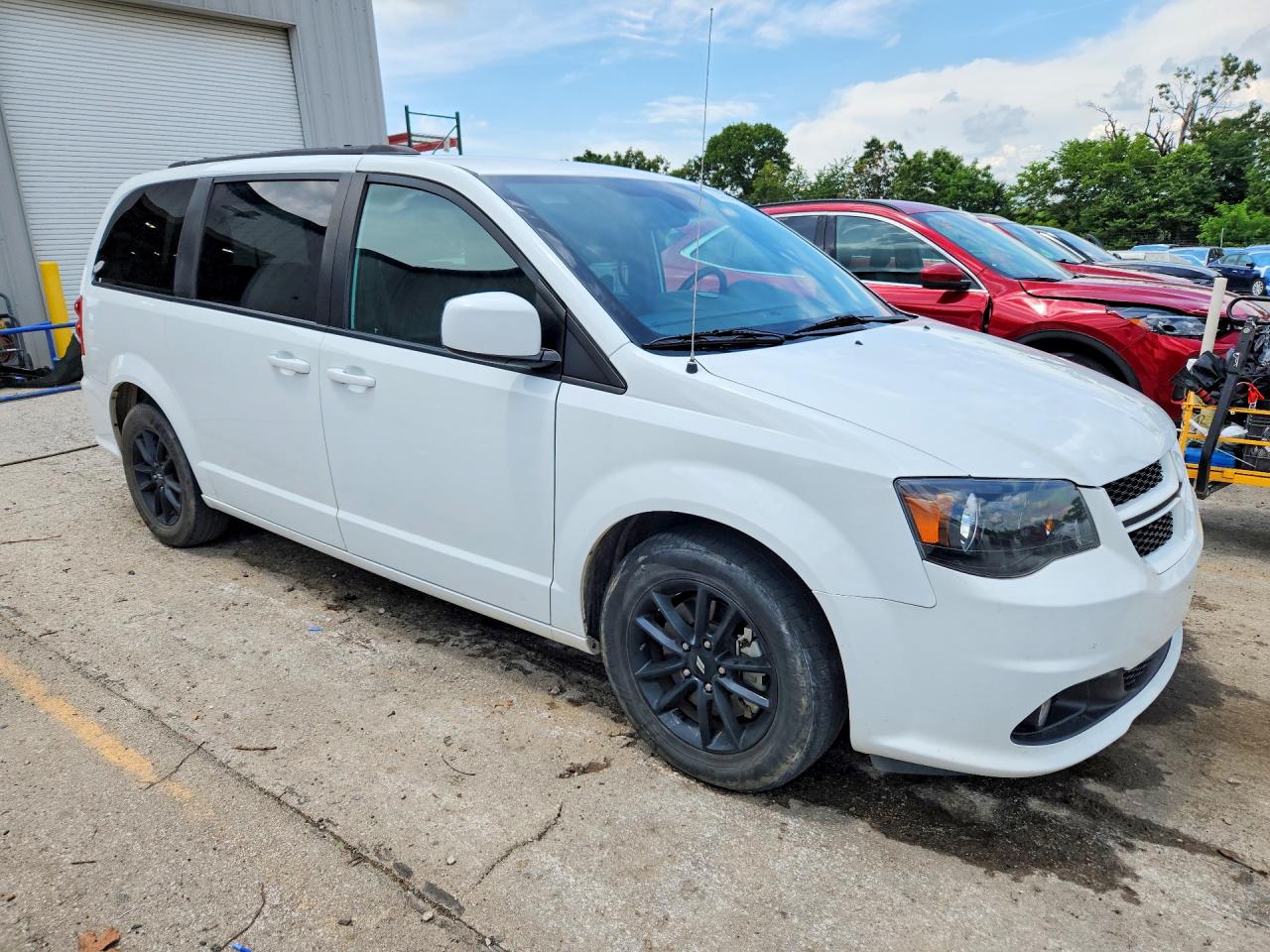 Dodge Caravan Gt