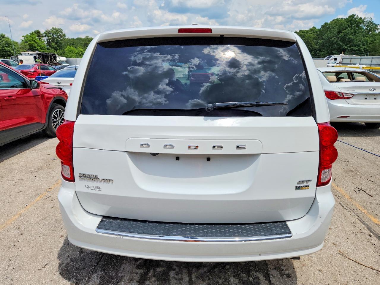 Dodge Caravan Gt