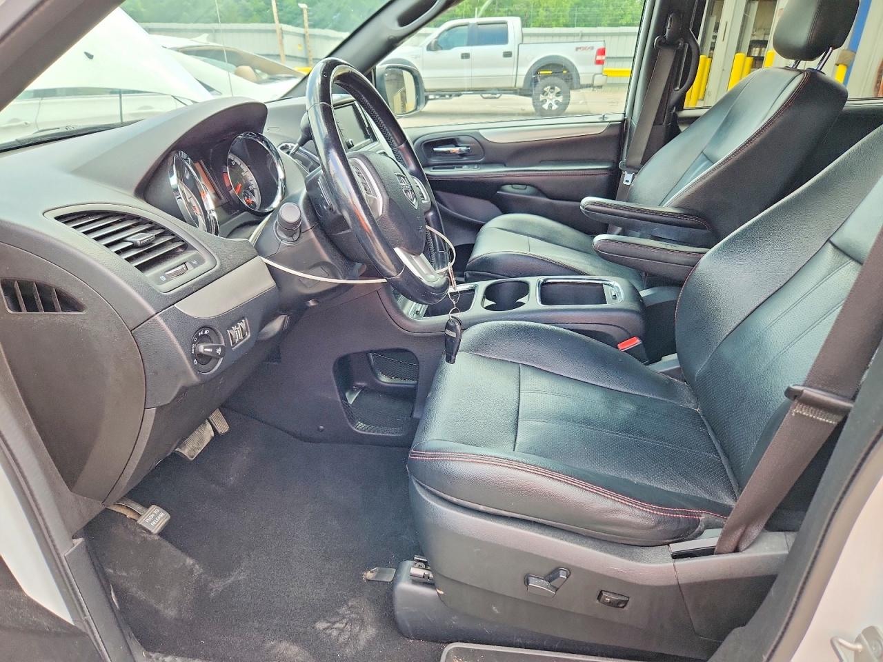 Dodge Caravan Gt