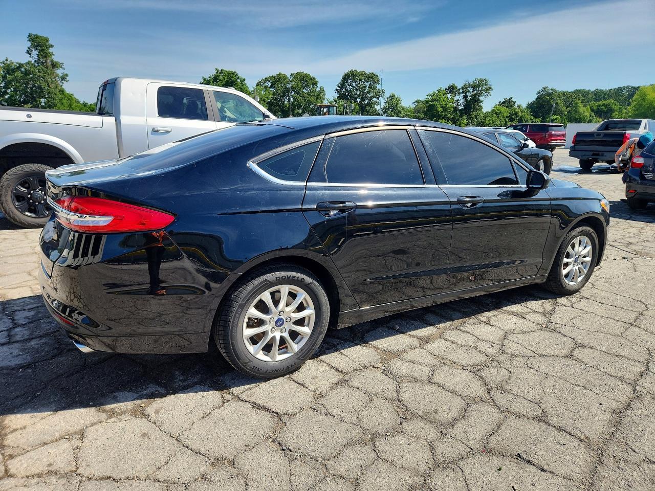 Ford Fusion S