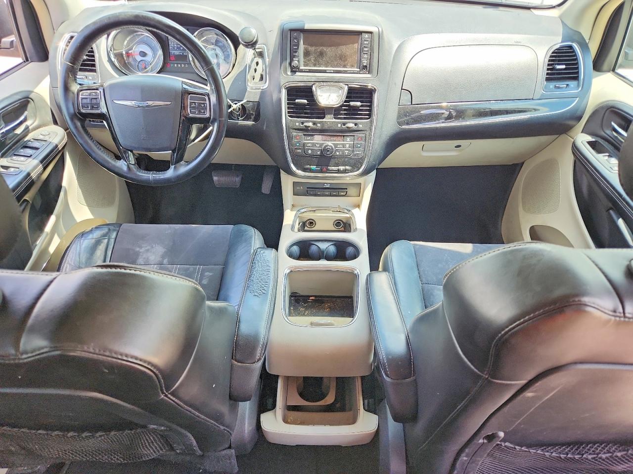 Chrysler Minivan Touring L