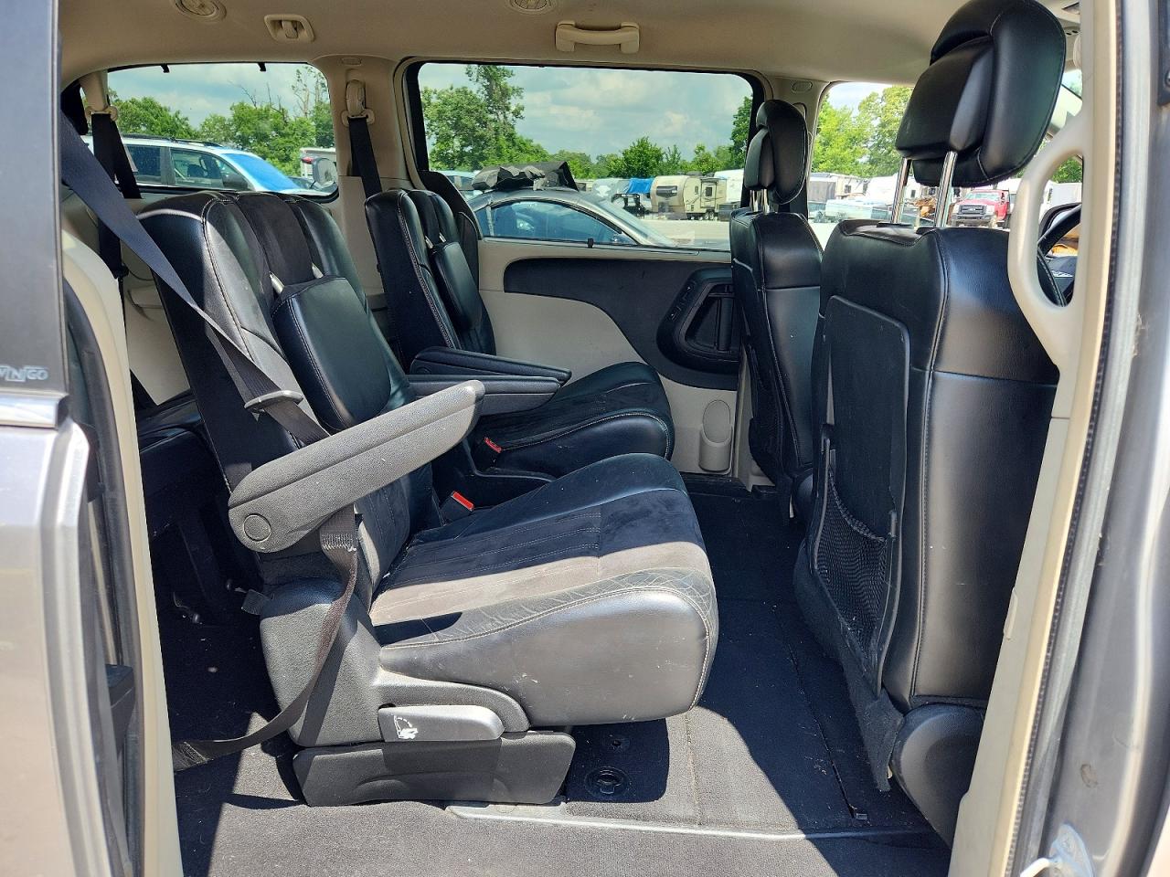 Chrysler Minivan Touring L