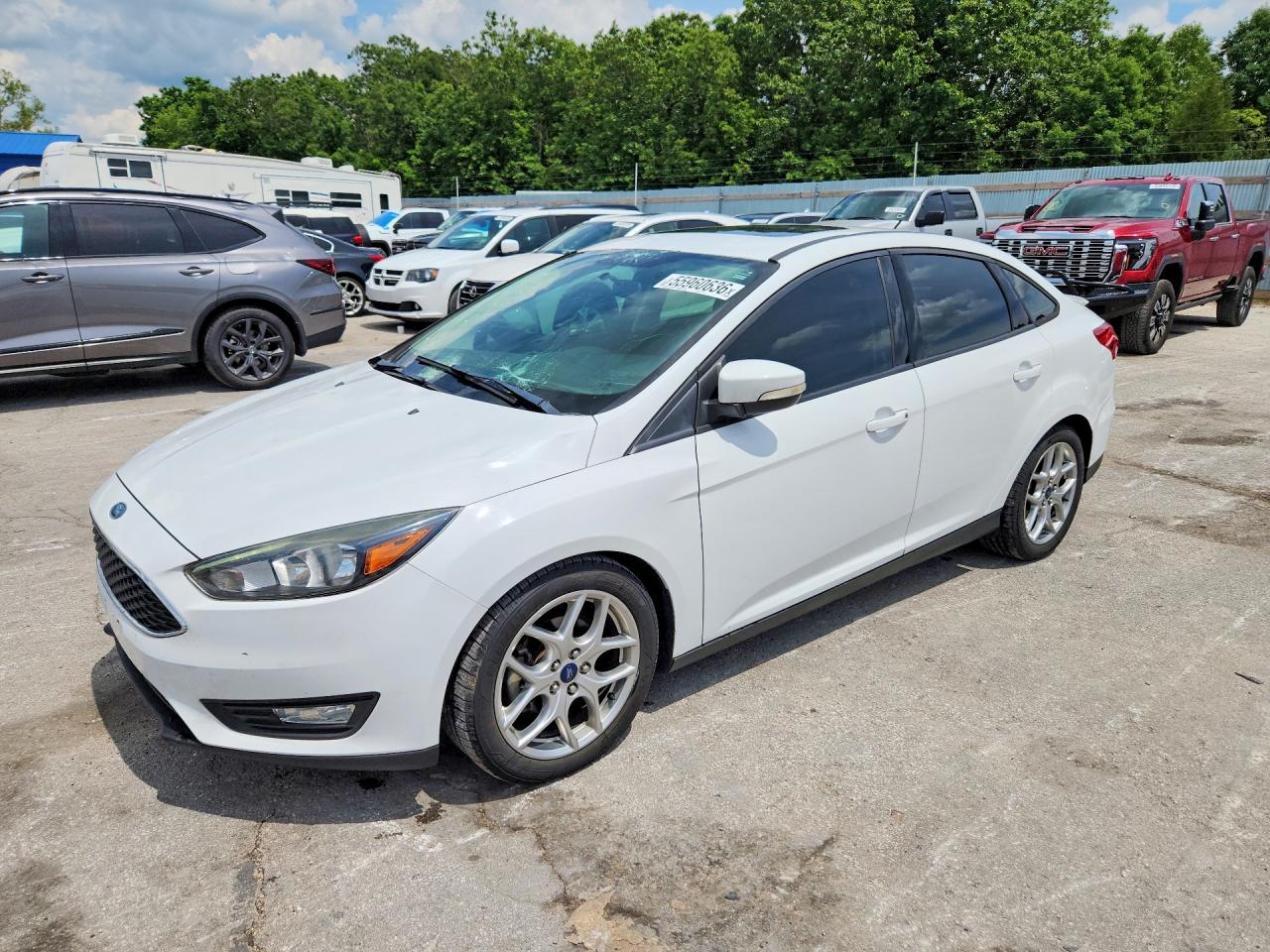 Salvage Ford Focus Image