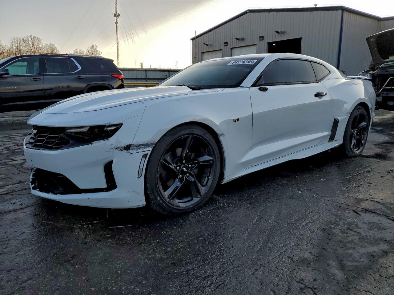 Salvage Chevrolet Camaro Image