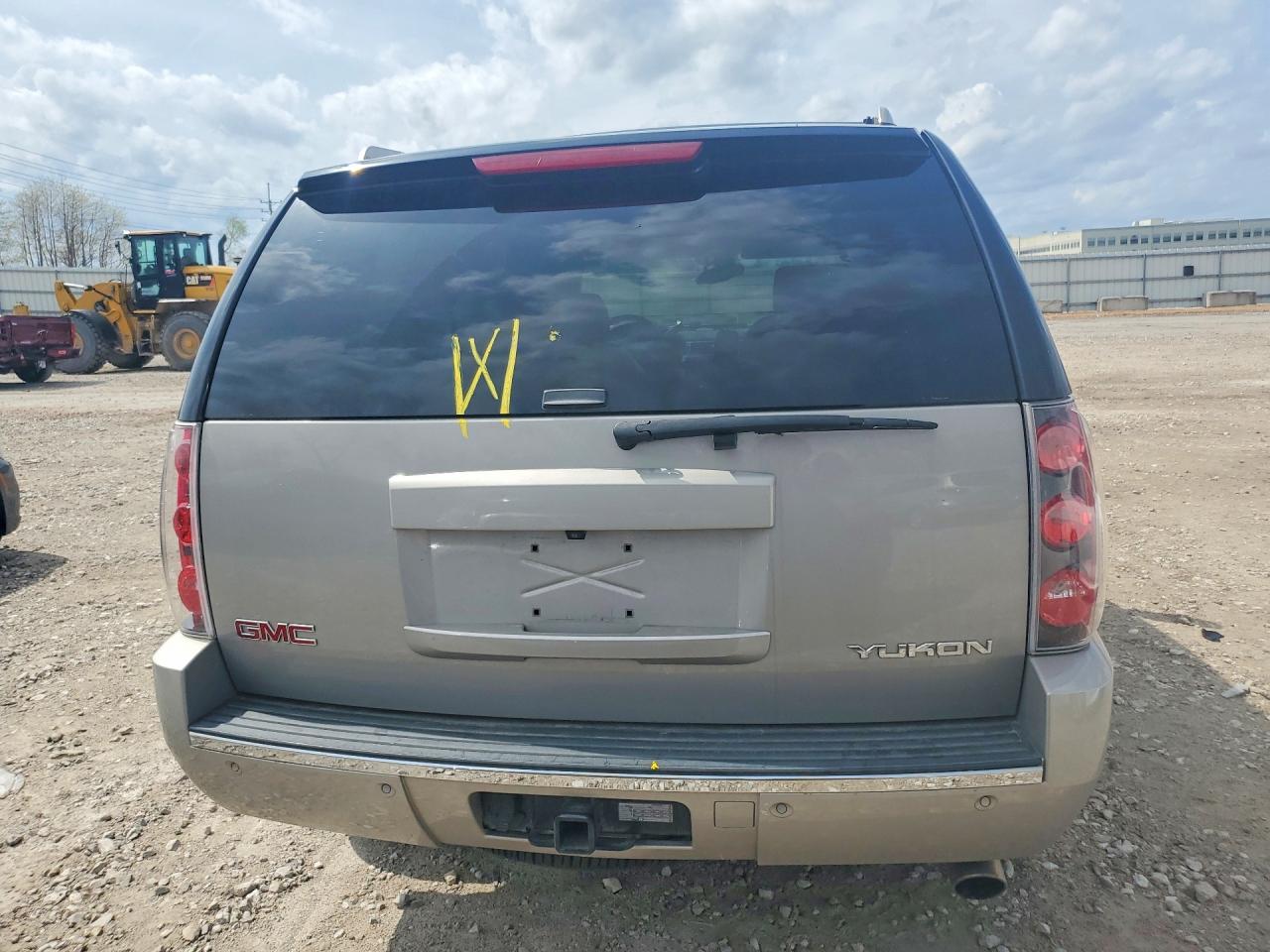 GMC Yukon Denali