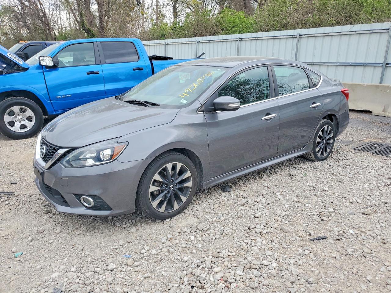 Salvage Nissan Sentra Image