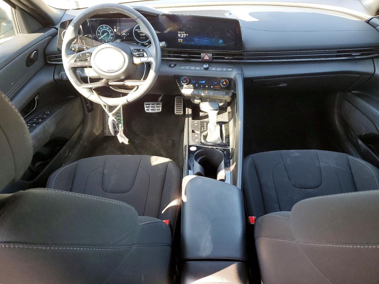 Hyundai ELANTRA Sel Sport