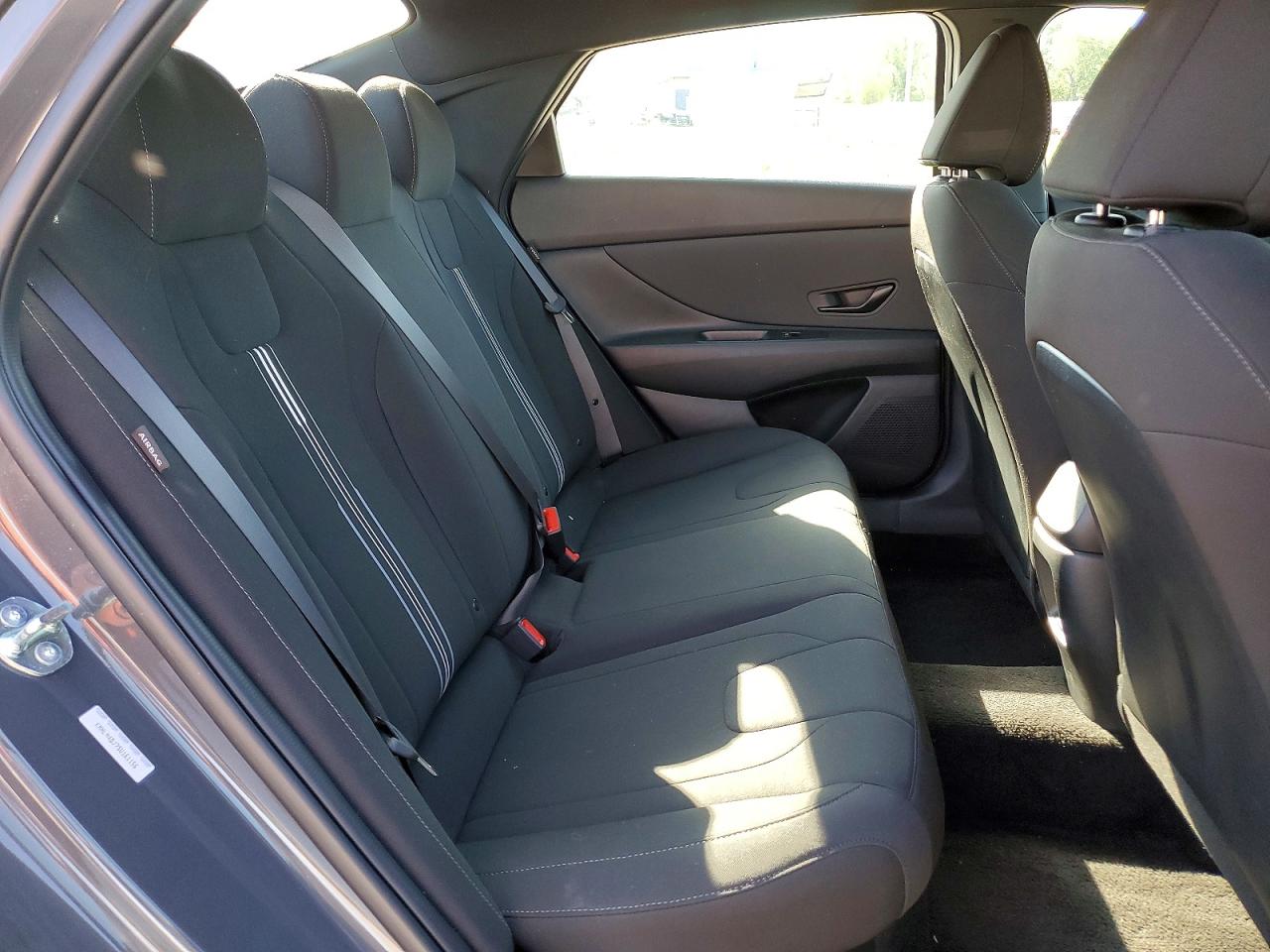 Hyundai ELANTRA Sel Sport