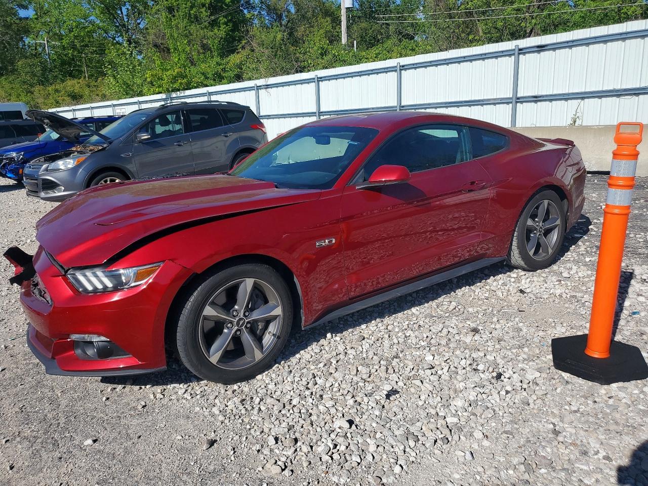 Salvage Ford Mustang Image