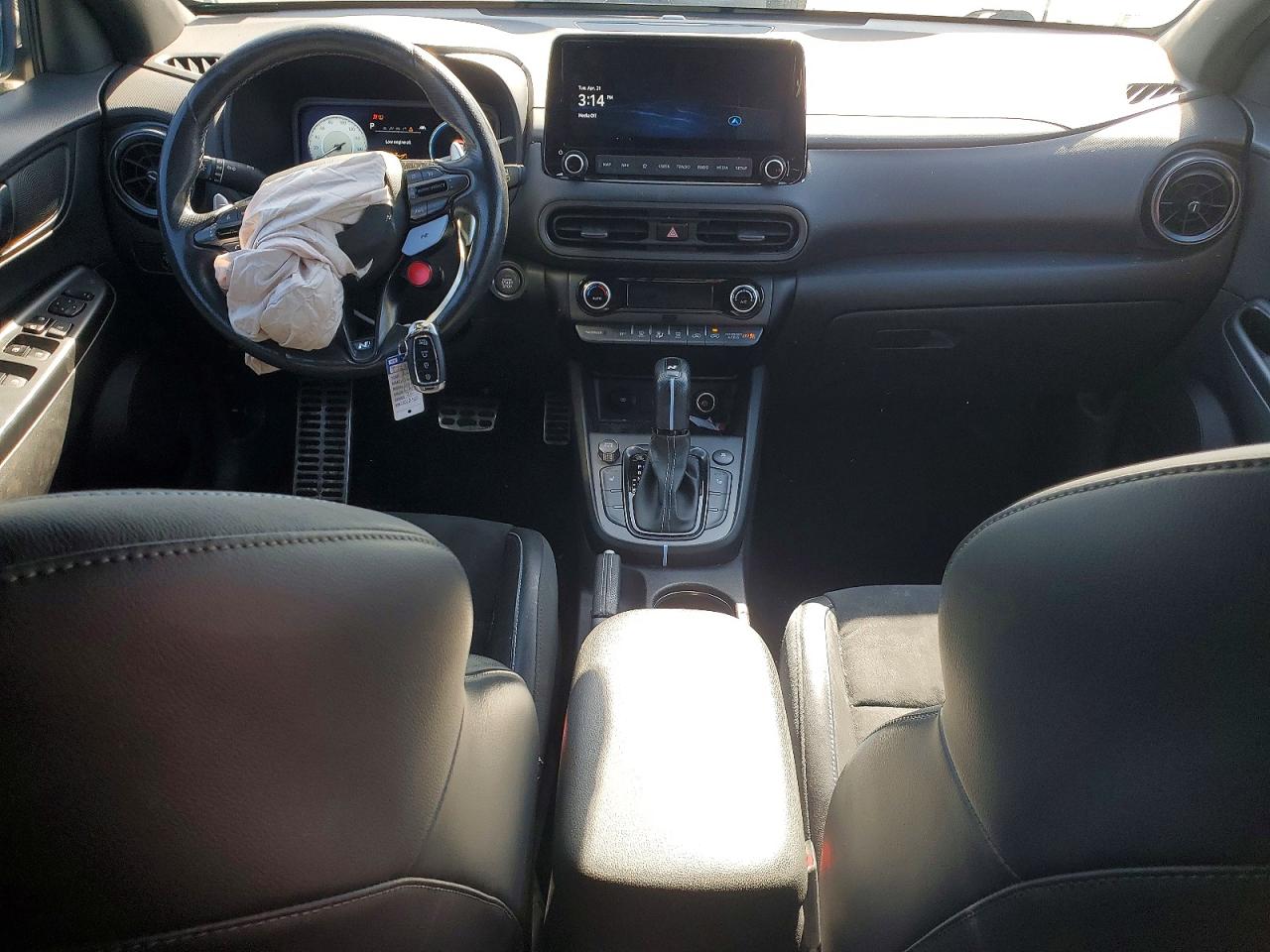 Hyundai KONA Base